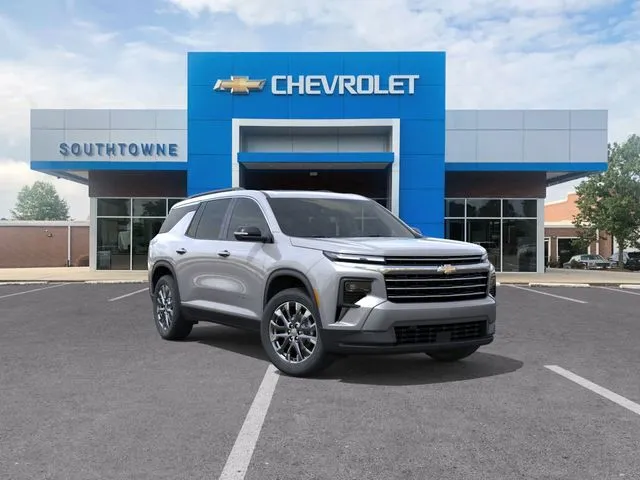 Gray 2026 Chevrolet Traverse LT for sale in Newnan, GA