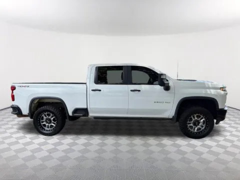More photos of 2020 Chevrolet Silverado 2500HD Custom at Southtowne Chevrolet Buick GMC, GA