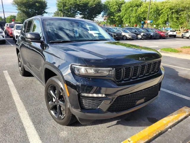 Black 2023 Jeep Grand Cherokee Limited for sale in Newnan, GA