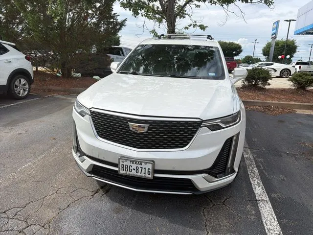 White 2020 Cadillac XT6 Premium Luxury for sale in Newnan, GA