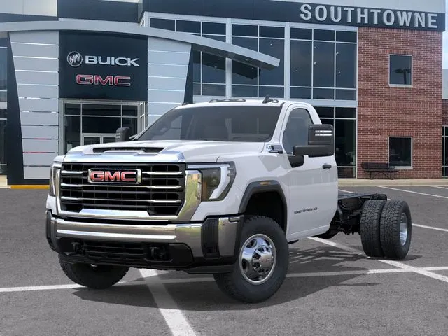 2026 GMC Sierra 3500 Chassis Cab Pro - Photo 6