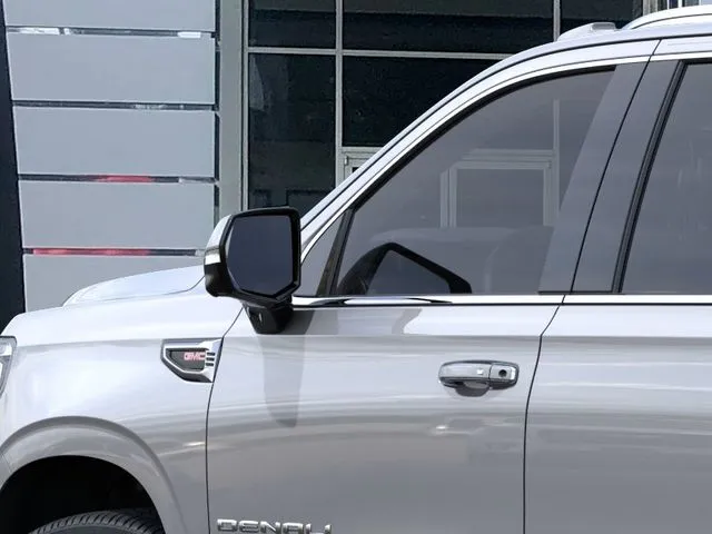 2026 GMC Yukon XL Denali - Photo 12