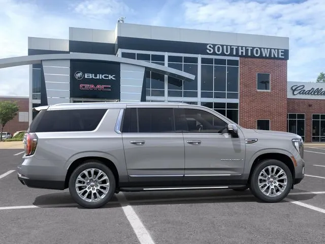 2026 GMC Yukon XL Denali - Photo 5
