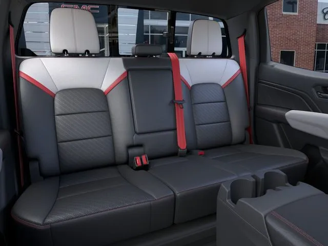 2026 GMC Canyon AT4X - Photo 17