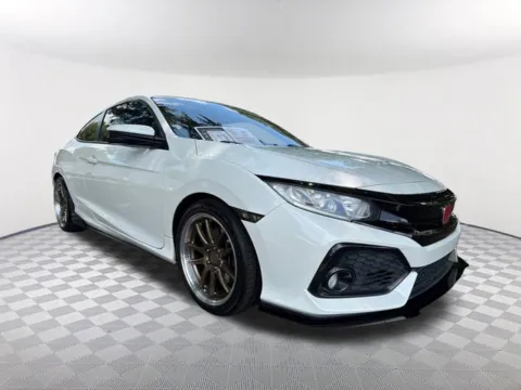 Another view of 2017 Honda Civic Si for sale in Newnan, GA at Southtowne Chevrolet Buick GMC