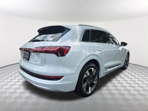 More photos of 2022 Audi e-tron Premium Plus at Southtowne Chevrolet Buick GMC, GA
