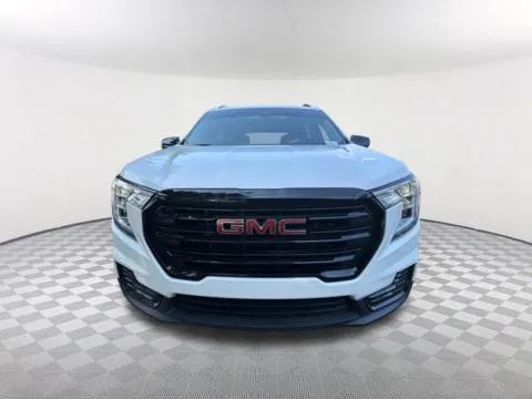 Photos of 2023 GMC Terrain SLE for sale in Newnan, GA at Southtowne Chevrolet Buick GMC