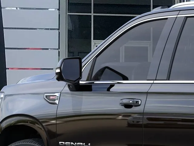 2026 GMC Yukon XL Denali - Photo 12