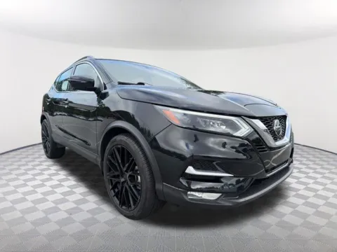 More photos of 2022 Nissan Rogue Sport SL at Southtowne Chevrolet Buick GMC, GA