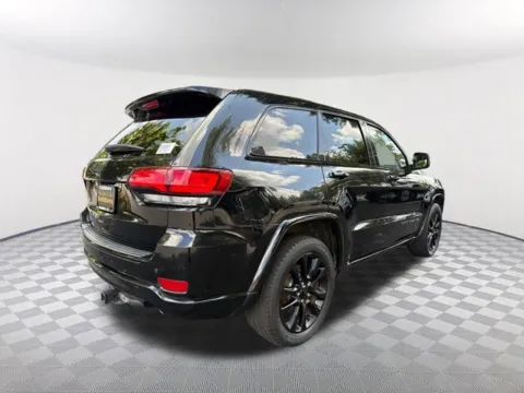 More photos of 2018 Jeep Grand Cherokee Altitude at Southtowne Chevrolet Buick GMC, GA