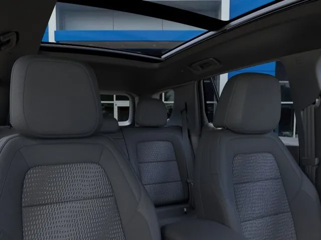2027 Chevrolet Equinox LT - Photo 24