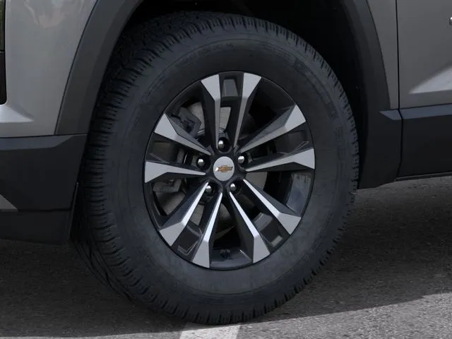 2027 Chevrolet Equinox LT - Photo 9