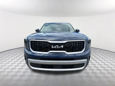 Photos of 2025 Kia Telluride EX for sale in Newnan, GA at Southtowne Chevrolet Buick GMC