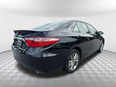 More photos of 2017 Toyota Camry SE at Southtowne Chevrolet Buick GMC, GA