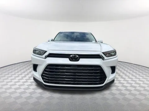 Photos of 2026 Toyota Grand Highlander XLE for sale in Newnan, GA at Southtowne Chevrolet Buick GMC