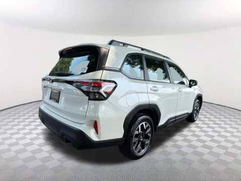 More photos of 2025 Subaru Forester at Southtowne Chevrolet Buick GMC, GA