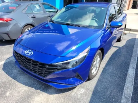 Photos of 2022 Hyundai Elantra SE for sale in Newnan, GA at Southtowne Chevrolet Buick GMC