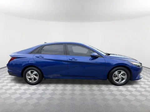 More photos of 2022 Hyundai Elantra SE at Southtowne Chevrolet Buick GMC, GA