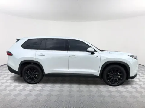 More photos of 2026 Toyota Grand Highlander XLE at Southtowne Chevrolet Buick GMC, GA