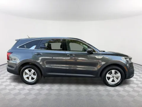 More photos of 2023 Kia Sorento LX at Southtowne Chevrolet Buick GMC, GA