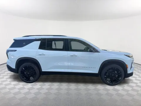 More photos of 2027 Chevrolet Traverse LT at Southtowne Chevrolet Buick GMC, GA