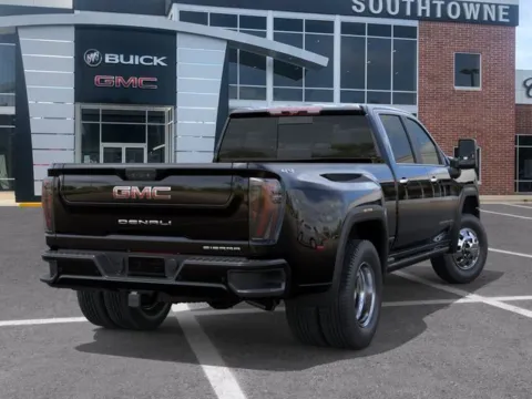 More photos of 2026 GMC Sierra 3500 HD Denali Ultimate at Southtowne Chevrolet Buick GMC, GA