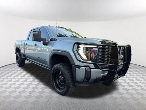 Another view of 2024 GMC Sierra 2500 HD Denali Ultimate for sale in Newnan, GA at Southtowne Chevrolet Buick GMC