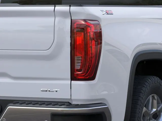 2026 GMC Sierra 1500 SLT - Photo 11