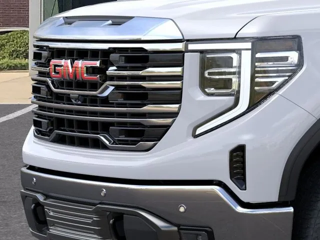 2026 GMC Sierra 1500 SLT - Photo 13