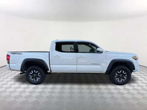More photos of 2016 Toyota Tacoma TRD Off-Road at Southtowne Chevrolet Buick GMC, GA