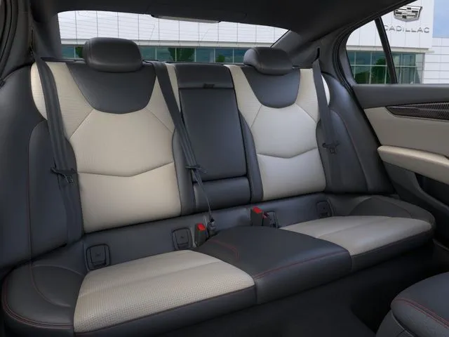 2026 Cadillac CT5 V-Series - Photo 17