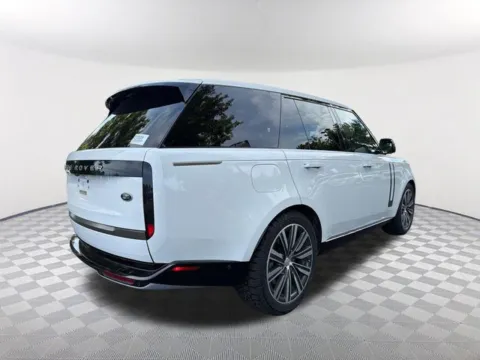 More photos of 2023 Land Rover Range Rover Plug-In Hybrid SE at Southtowne Chevrolet Buick GMC, GA