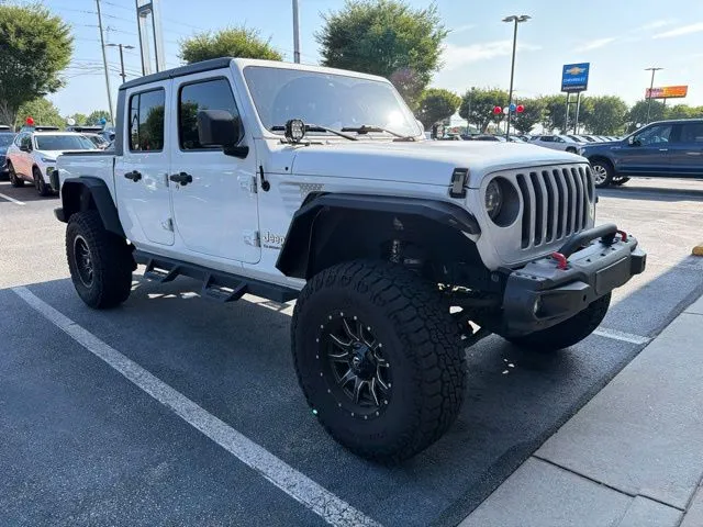 White 2020 Jeep Gladiator Overland for sale in Newnan, GA