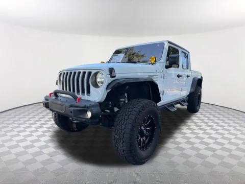 White 2020 Jeep Gladiator Overland for sale in Newnan, GA