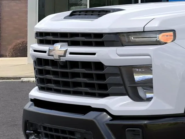 2026 Chevrolet Silverado 2500 HD Custom - Photo 13