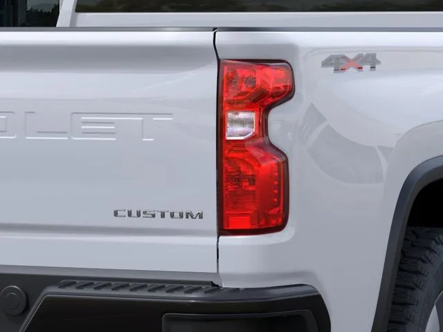 2026 Chevrolet Silverado 2500 HD Custom - Photo 11