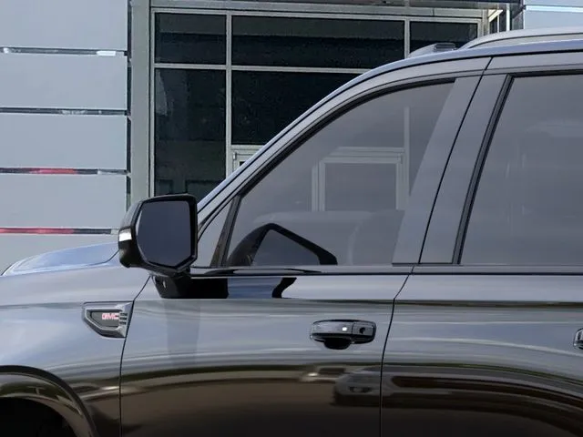 2026 GMC Yukon AT4 - Photo 12