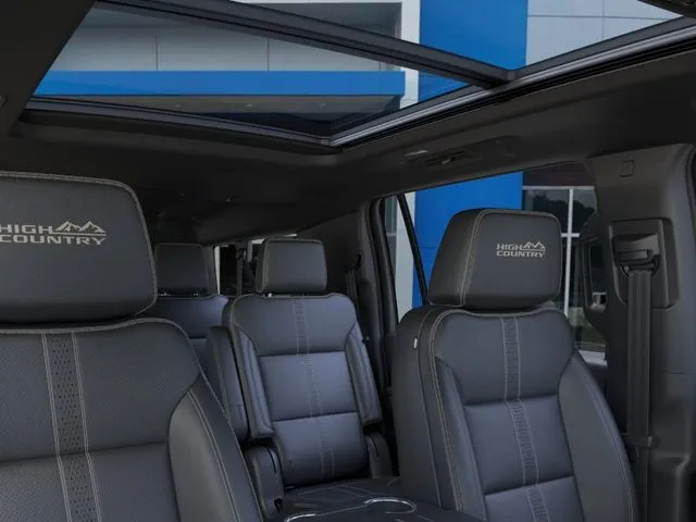 2026 Chevrolet Suburban High Country - Photo 24