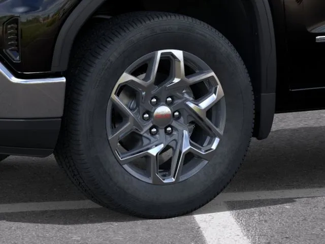 2026 GMC Sierra 1500 SLT - Photo 9