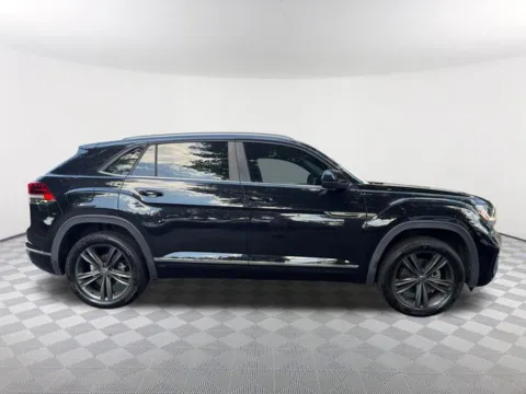 More photos of 2021 Volkswagen Atlas Cross Sport 3.6L V6 SE w/Technology R-Line at Southtowne Chevrolet Buick GMC, GA