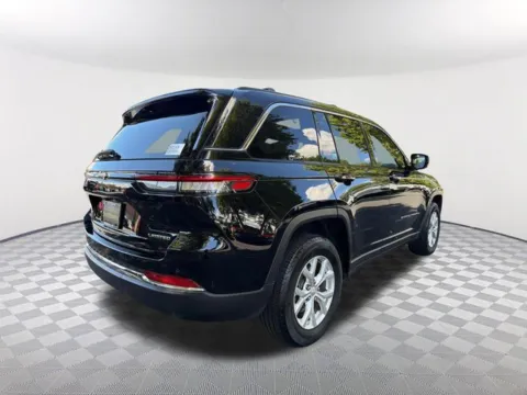 More photos of 2023 Jeep Grand Cherokee Limited at Southtowne Chevrolet Buick GMC, GA