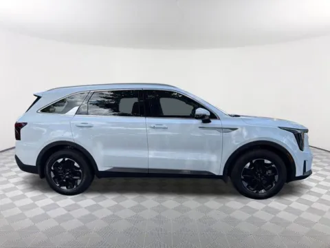 More photos of 2026 Kia Sorento S at Southtowne Chevrolet Buick GMC, GA