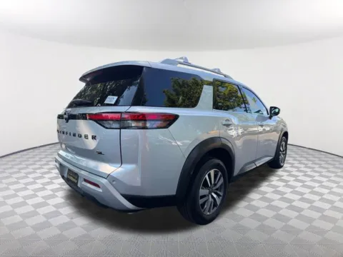 More photos of 2023 Nissan Pathfinder SL at Southtowne Chevrolet Buick GMC, GA