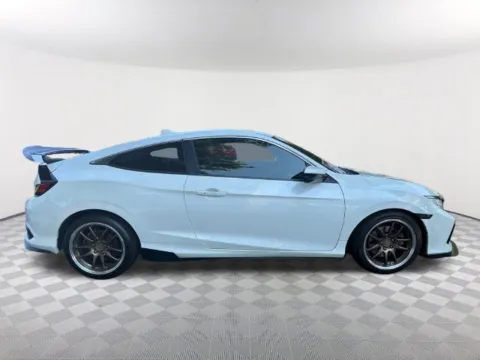 More photos of 2017 Honda Civic Si at Southtowne Chevrolet Buick GMC, GA