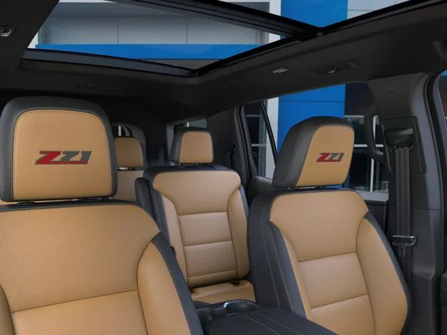 2027 Chevrolet Traverse Z71 - Photo 24
