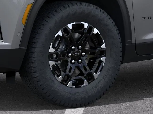 2027 Chevrolet Traverse Z71 - Photo 9