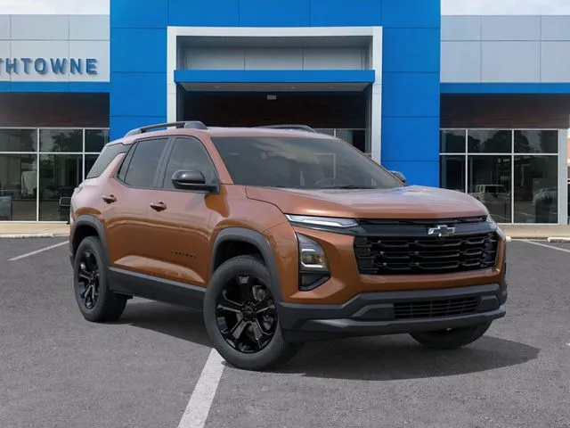 2027 Chevrolet Equinox LT - Photo 7