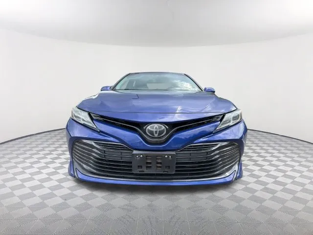 Used 2018 Toyota Camry LE with VIN 4T1B11HK3JU668849 for sale in Newnan, GA