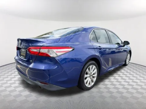 More photos of 2018 Toyota Camry LE at Southtowne Chevrolet Buick GMC, GA