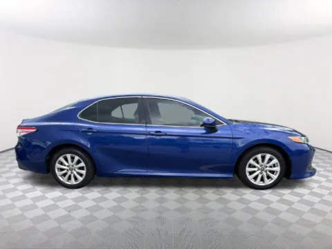 More photos of 2018 Toyota Camry LE at Southtowne Chevrolet Buick GMC, GA